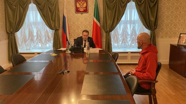 Эдуард Вафин ответил на вопросы татарстанцев в приемной Президента Российской Федерации в Республике Татарстан