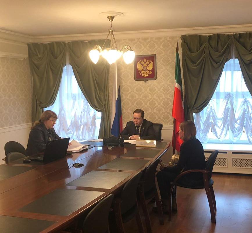 Глава татарстанского ПФ провел прием граждан в приемной Президента РФ