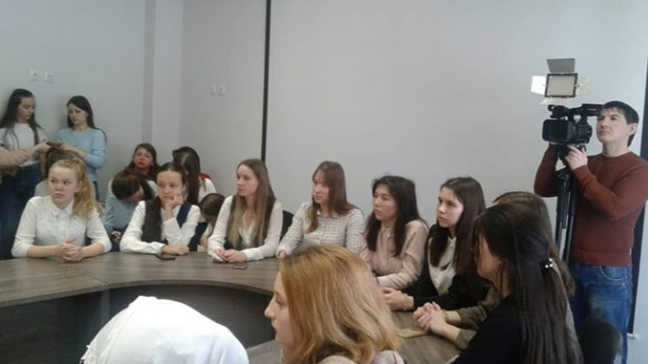 «Мы открыты для всех поколений»: УПФР провело встречу со школьниками в КДЦ «Грани»