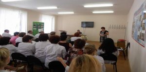 Медицинские работники нуждаются в СКОРОЙ ПЕНСИОННОЙ ПОМОЩИ
