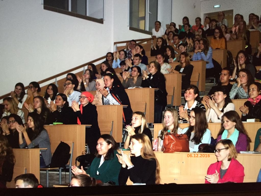 Студенты в курсе!