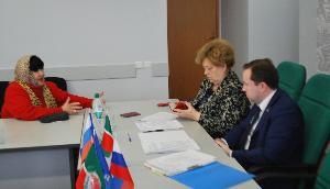 Эдуард Вафин провел прием граждан в Региональной общественной приемной Председателя Партии «Единая Россия» 