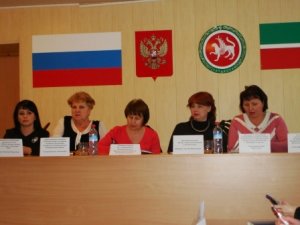 Специалисты социальных ведомств провели прием граждан в п.Васильево