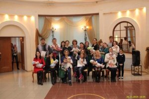 Торжественное вручение сертификата на материнский капитал в Альметьевском районе