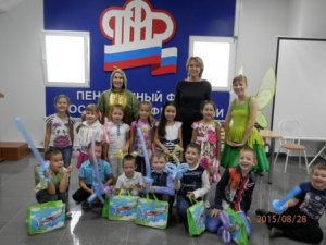 Поздравили наших первоклашек