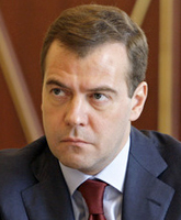 Дмитрий Медведев подписал закон о пониженных страховых взносах для СМИ