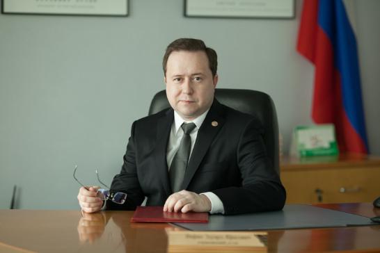 Поздравление Эдуарда Вафина с Днем образования Пенсионного фонда России