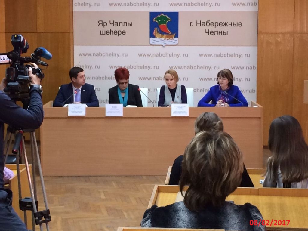 Пресс-конференция по вопросам предоставления набора социальных услуг 