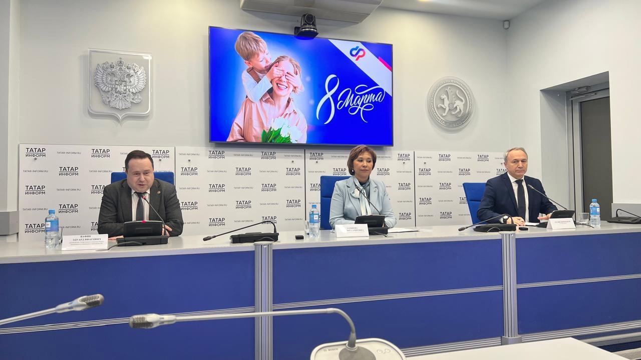 «Отделение Социального фонда России по Республике Татарстан делает всё, чтобы у мам было больше времени и возможностей радовать своих детей», — Эдуард Вафин