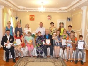 Вручение сертификатов