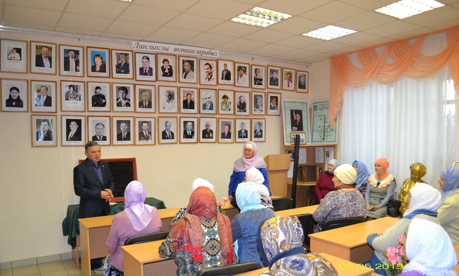 В краеведческом музее г. Кукмор проведена встреча с тружениками тыла  