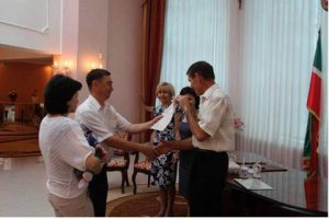 Вручили сертификаты на материнский капитал в Мамадышском районе
