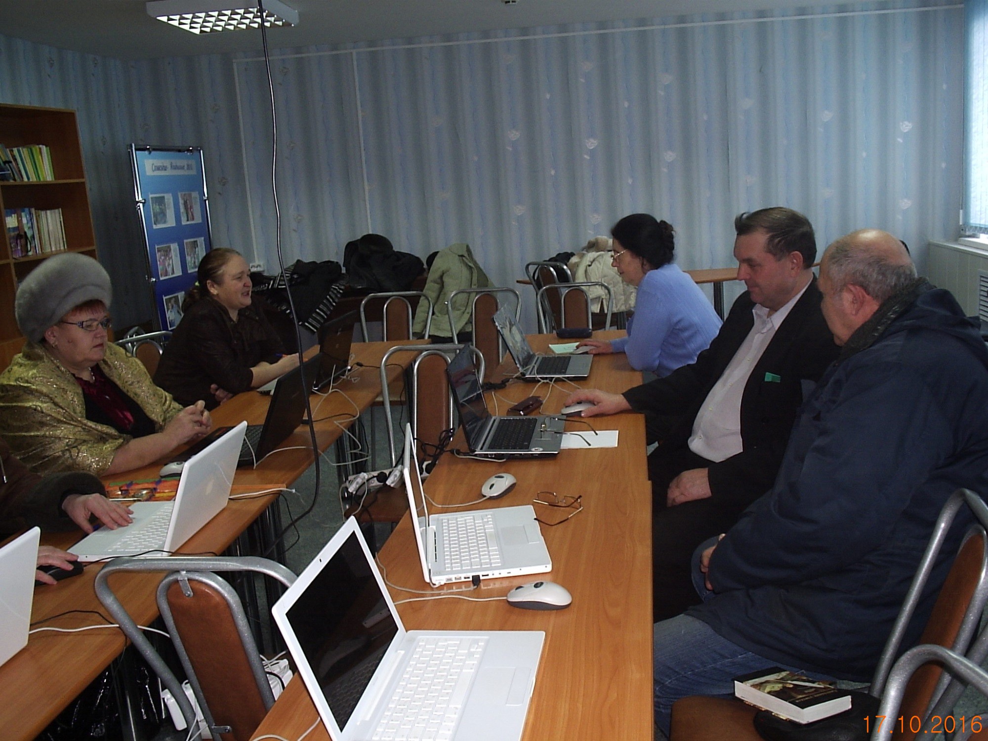 Черемшанские пенсионеры сели за компьютеры