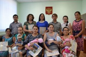 В Апастовском районе провели торжественное вручение сертификатов на материнский капитал