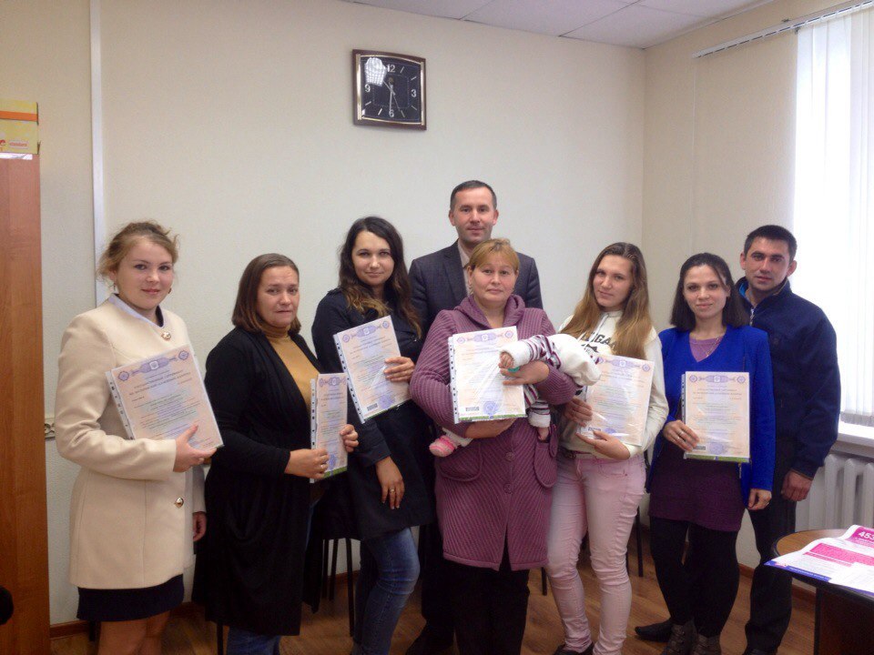 В Дрожжаном вручили сертификаты на материнский капитал