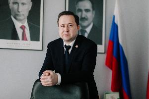Поздравление Эдуарда Вафина с Днем Весны и Труда