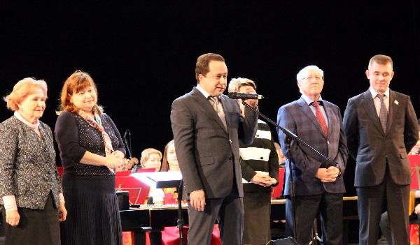 Эдуард Вафин торжественно открыл Университет  третьего возраста